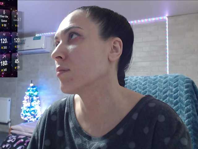 Marina4Love's BongaCams show and profile