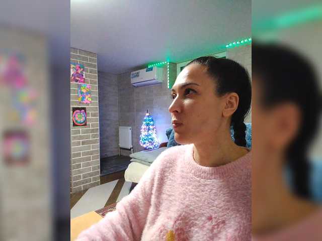 Marina4Love's BongaCams show and profile