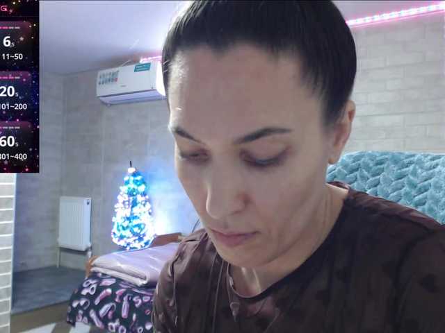 Marina4Love's BongaCams show and profile