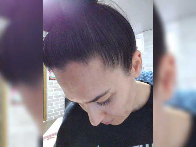 Marina4Love's BongaCams show and profile