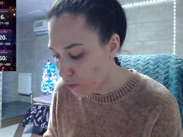 Marina4Love's BongaCams show and profile