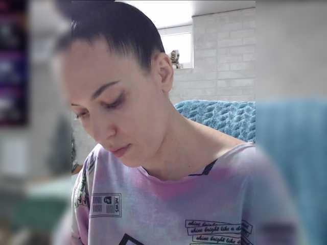 Marina4Love's BongaCams show and profile