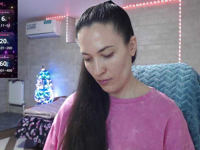 Marina4Love's BongaCams show and profile