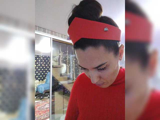 Marina4Love's BongaCams show and profile