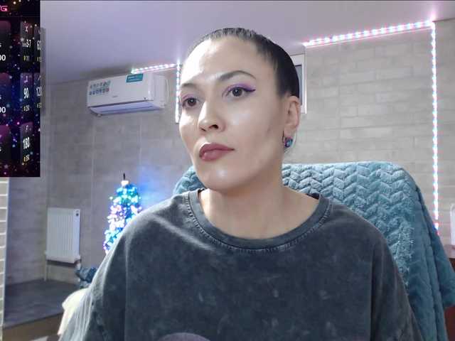 Marina4Love's BongaCams show and profile