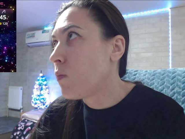 Marina4Love's BongaCams show and profile