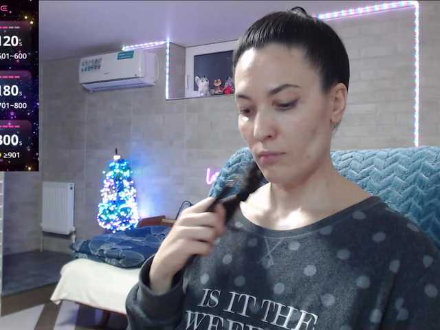 Marina4Love's BongaCams show and profile