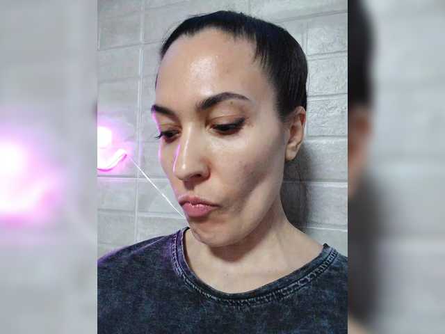 Marina4Love from BongaCams