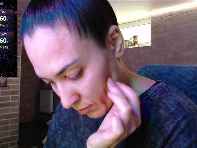 Marina4Love's BongaCams show and profile