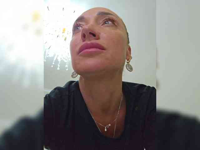 Miss_Stella webcam