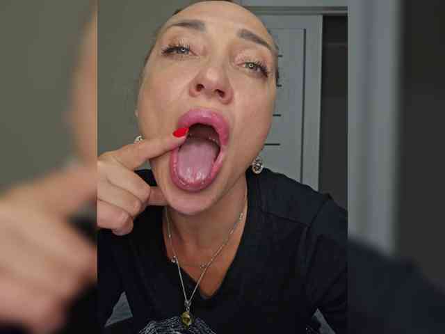 Miss_Stella webcam