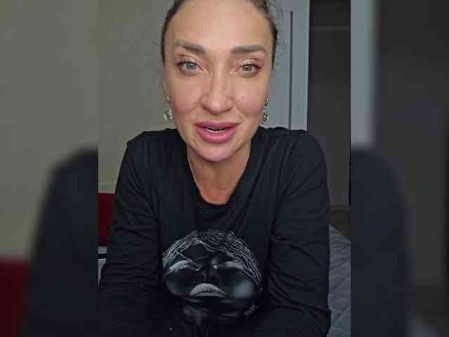 Miss_Stella webcam