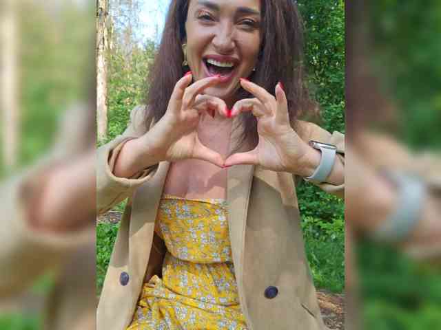 free chatting Stella888