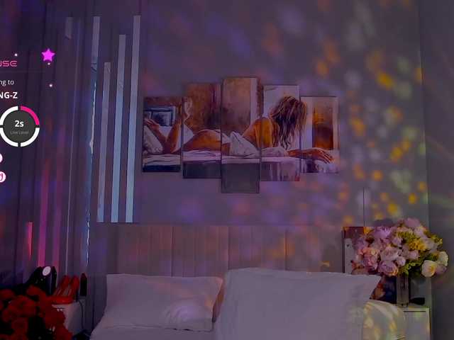 Marisa12's BongaCams show and profile