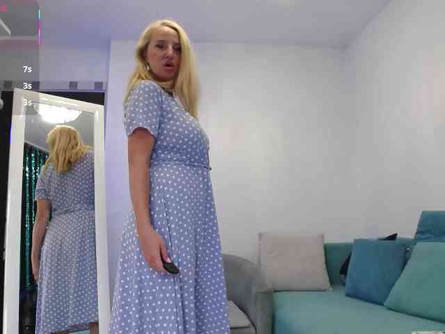 online cam2cam EvelynDreamy