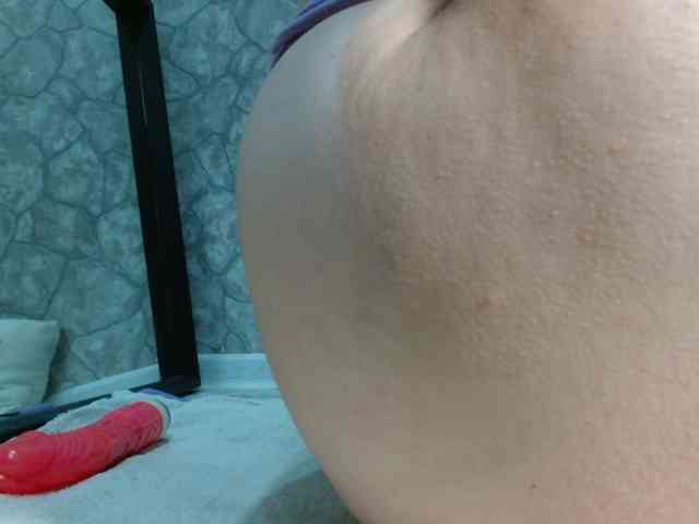 DirtyWhore69 webcam
