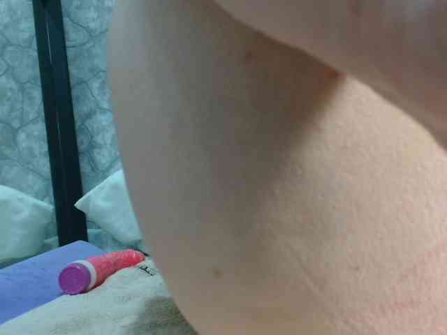 DirtyWhore69 webcam