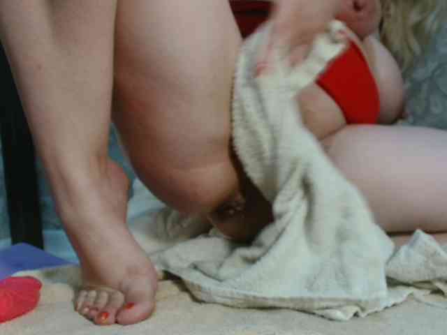 DirtyWhore69 webcam