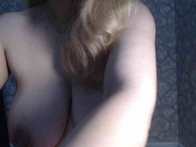 DirtyNymphoBytch webcam