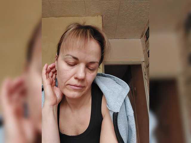 Kissaam's BongaCams show and profile