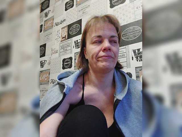 Kissaam's BongaCams show and profile