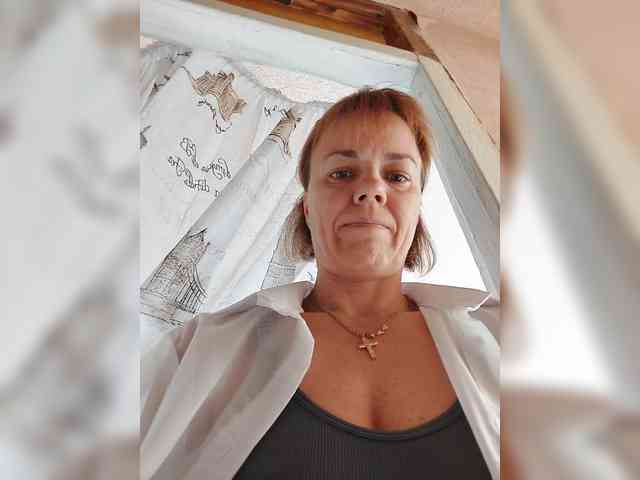 KissaHot webcam