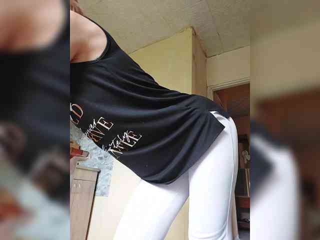 KissaHot webcam