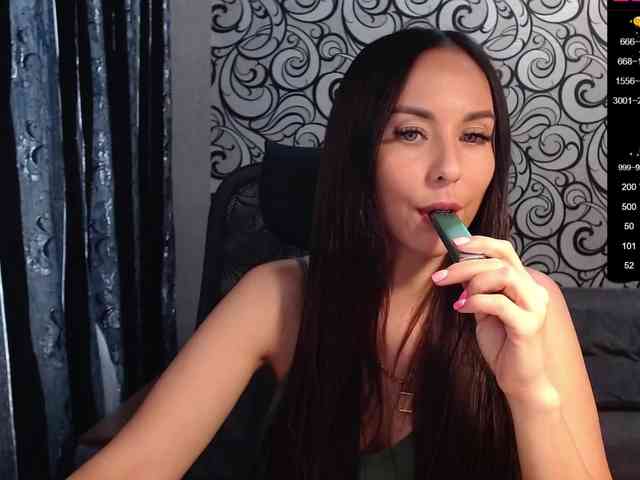 --777-- webcam