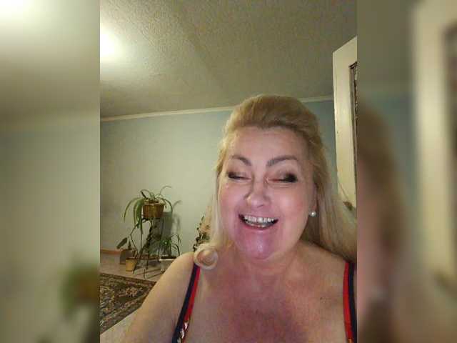 vetaru's BongaCams show and profile