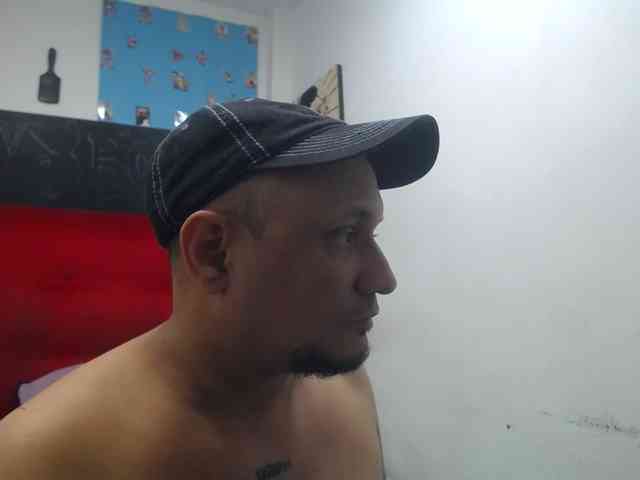 MarcKaNjossi webcam