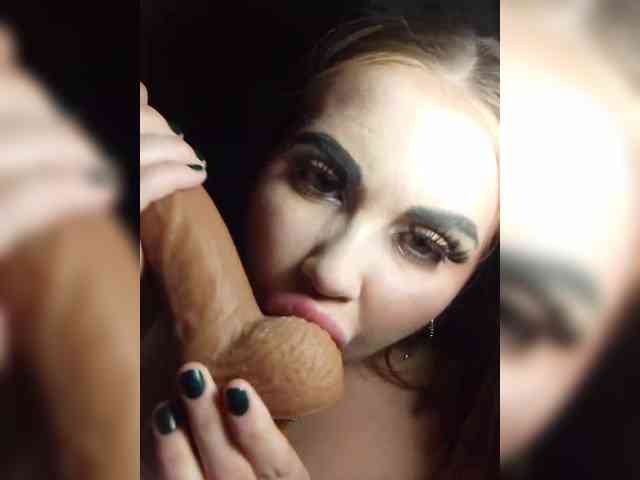 AmnesiaXWax webcam