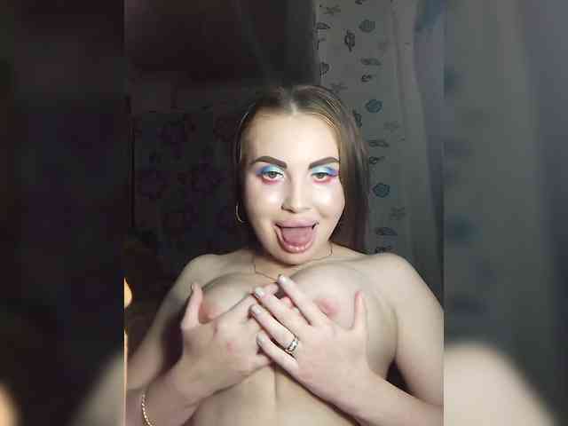 AmnesiaXWax webcam