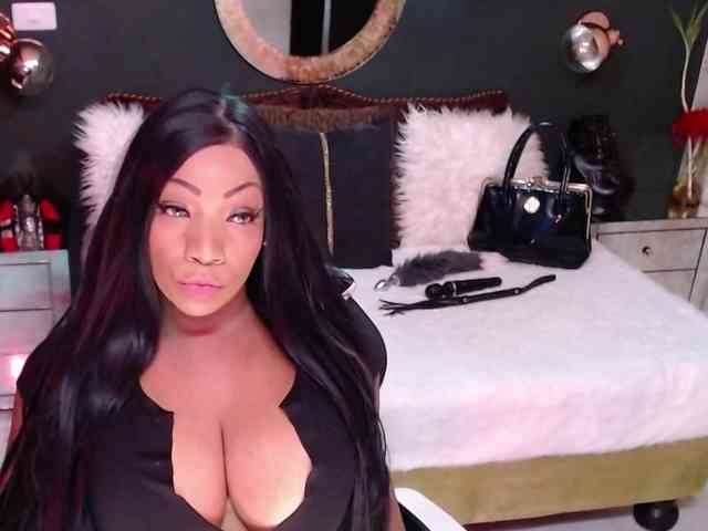 MadikeyHappy Live Webcam on BongaCams