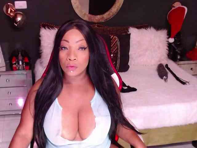 MadikeyHappy webcam