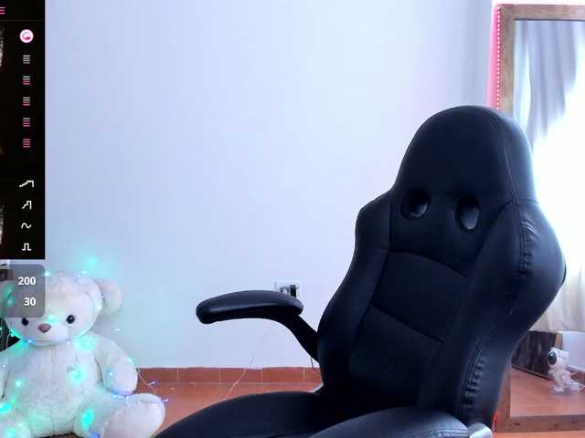 angelaagomez's BongaCams show and profile