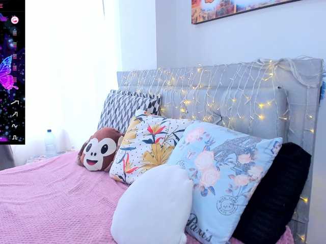 angelaagomez's BongaCams show and profile