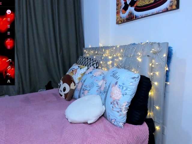 angelaagomez's BongaCams show and profile