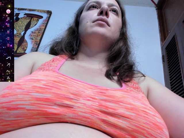 angelaagomez's BongaCams show and profile