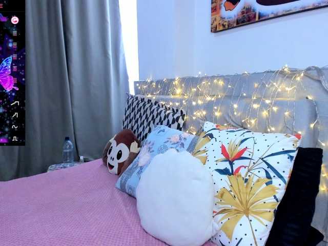 angelaagomez's BongaCams show and profile