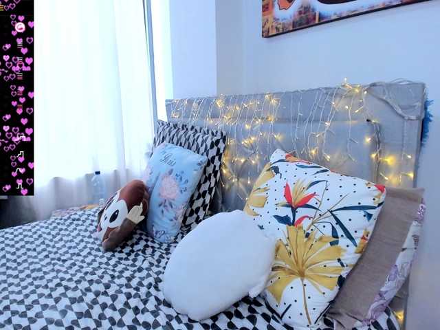 angelaagomez's BongaCams show and profile