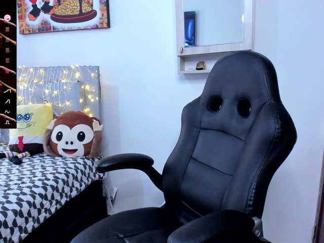 angelaagomez's BongaCams show and profile