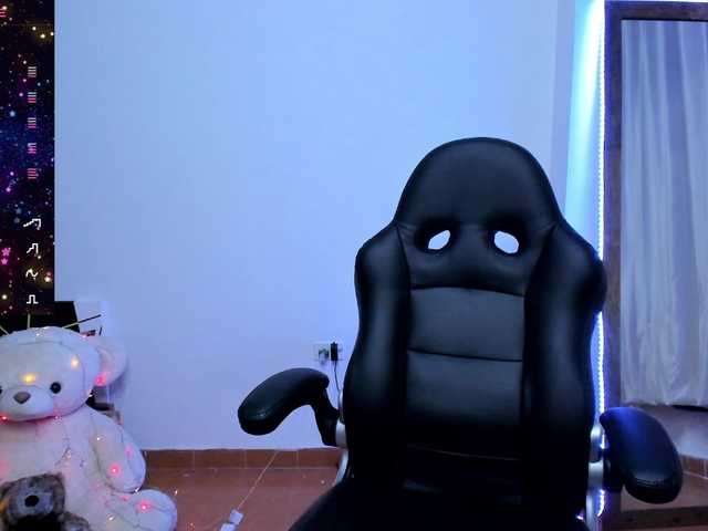 angelaagomez's BongaCams show and profile