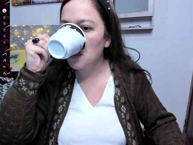 angelaagomez webcam