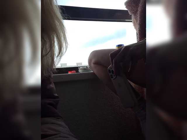 businka11223a's BongaCams show and profile