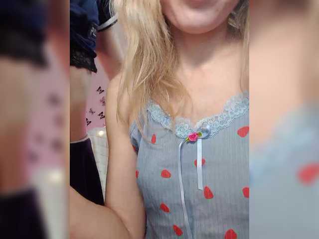 businka11223a's BongaCams show and profile