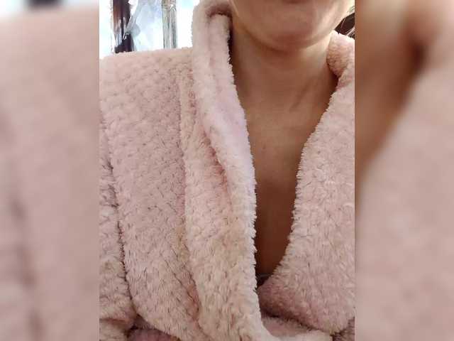 businka11223a from BongaCams is Freechat