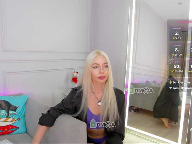 WhiteGirl-one's BongaCams show and profile