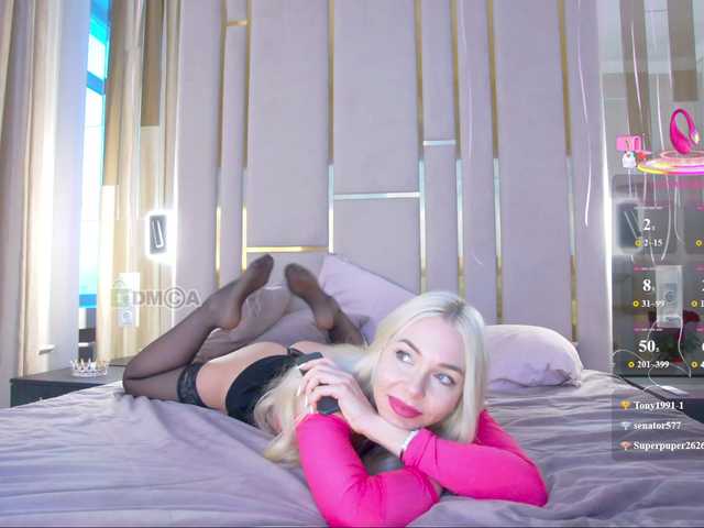 WhiteGirl-one's BongaCams show and profile