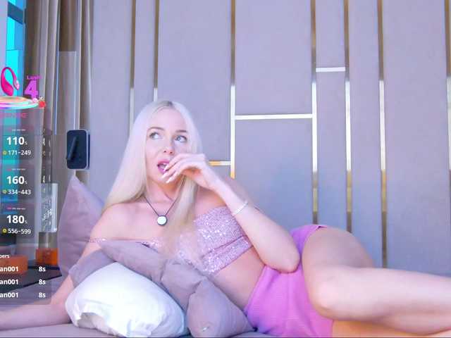 WhiteGirl-one's BongaCams show and profile