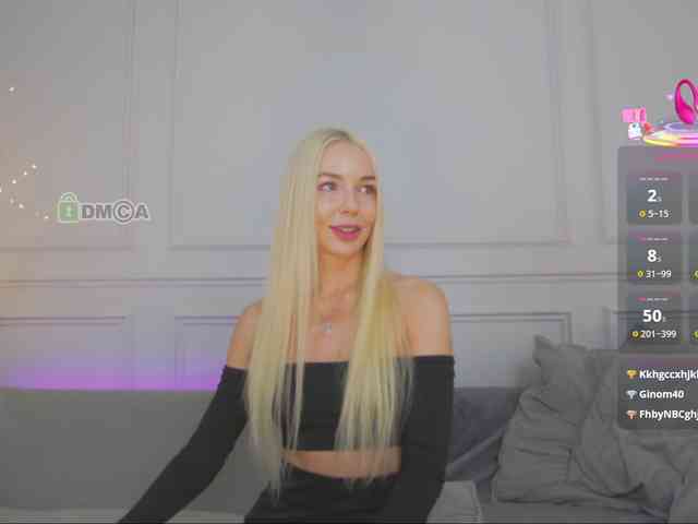 WhiteGirl-one webcam